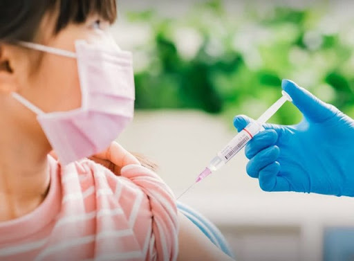 Triển khai Chiến dịch tiêm vắc xin phòng COVID-19 cho trẻ 12-17 tuổi: đảm bảo tiêm chủng an toàn